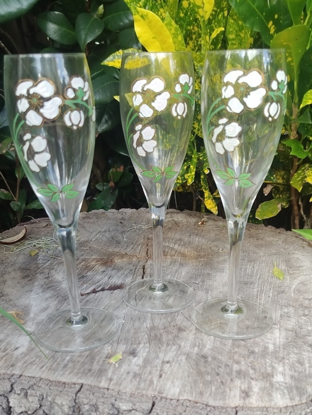 Perrier Jouet Hand-Painted White Floral Champagne Flutes - Set of 3